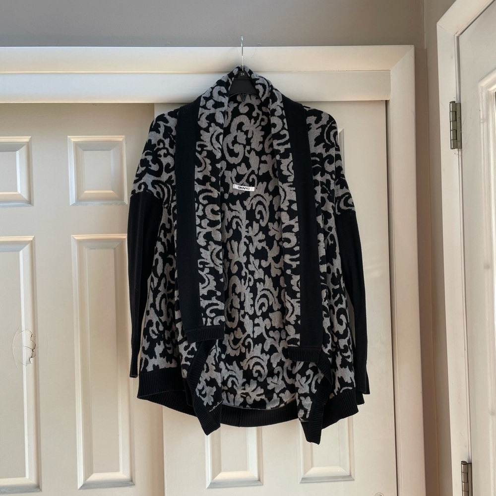 Like new DKNYC paisley sweater